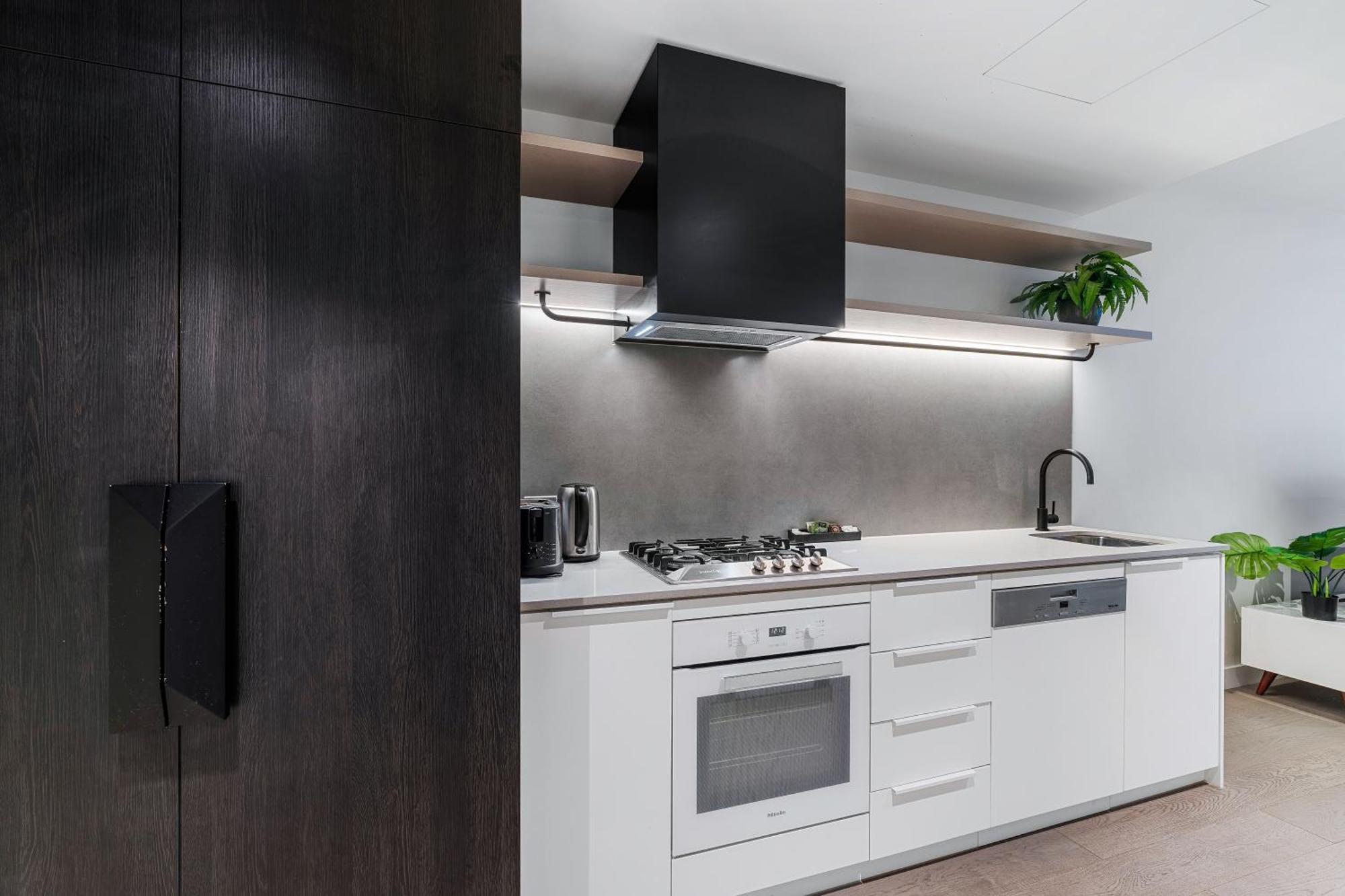 The Eminence Apartments By Cllix Melbourne Eksteriør billede